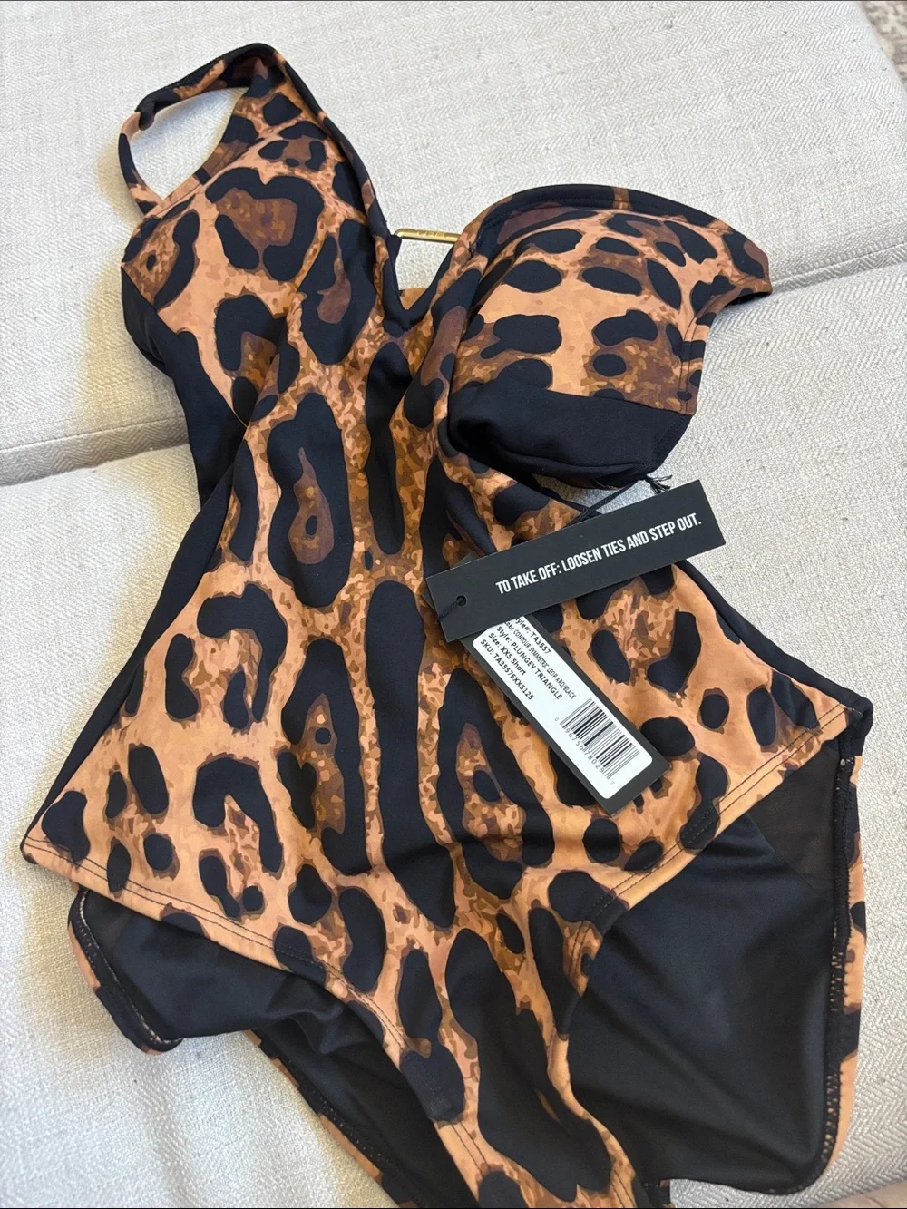 NWT TA3 Plungey Triangle One-Piece Swimsuit Contour Symmetric XXS Short